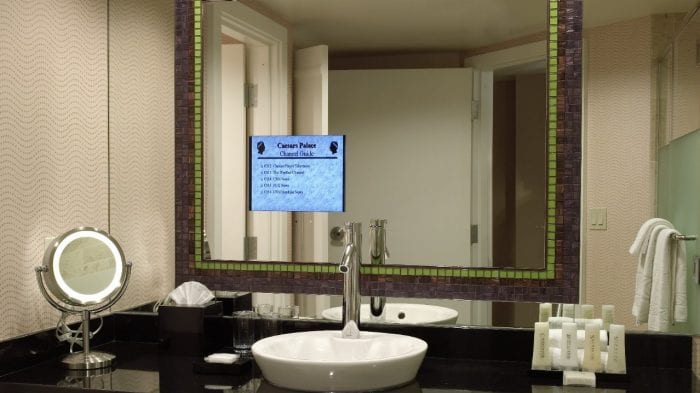 FORUM TOWER DELUXE BATHROOM